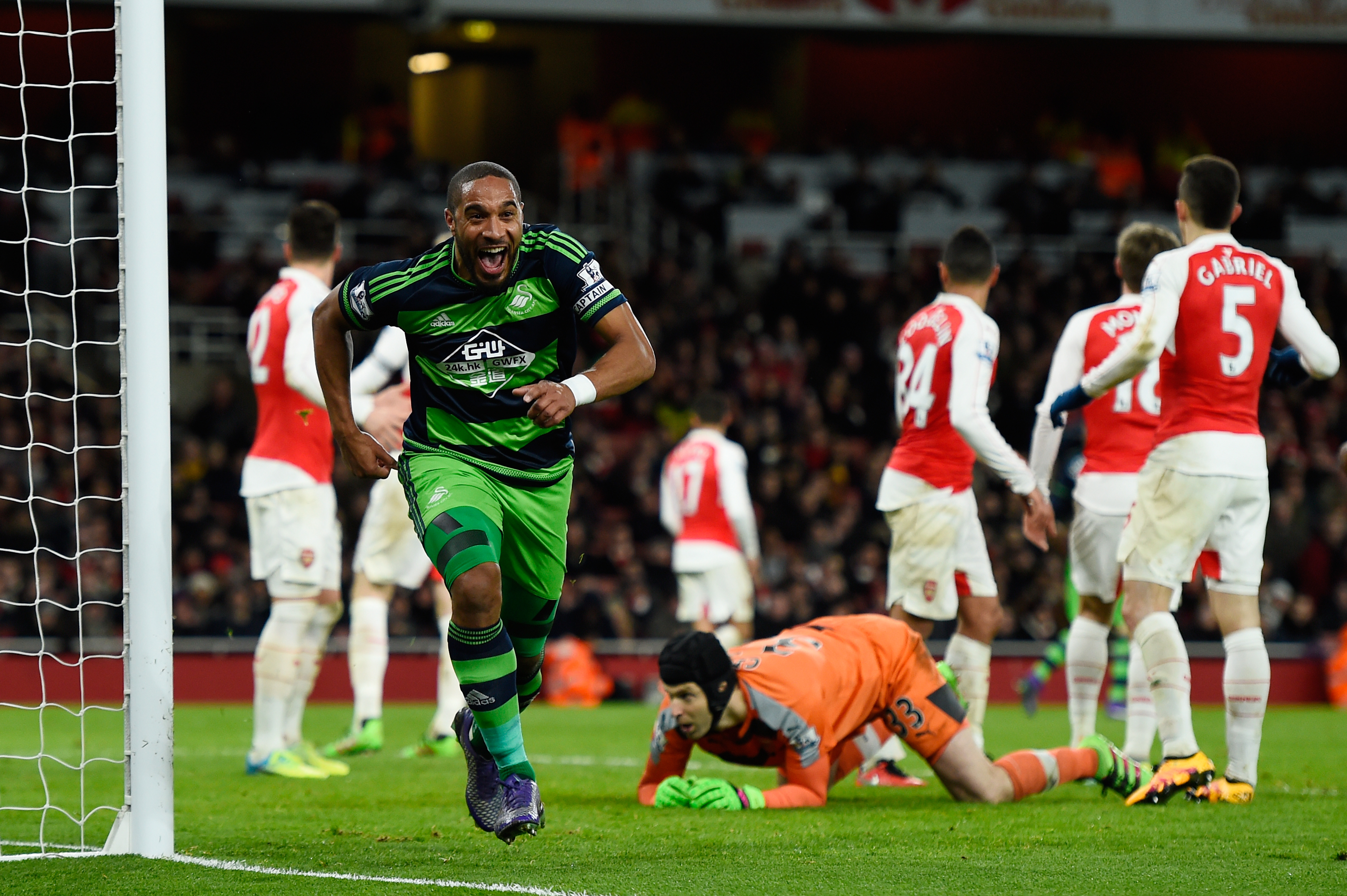 Премијер лига: Лестер остаје први, Ливерпул се поигравао са Ситијем!